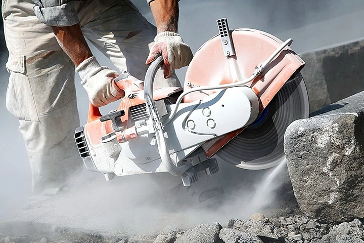 Демонтаж методом сноса