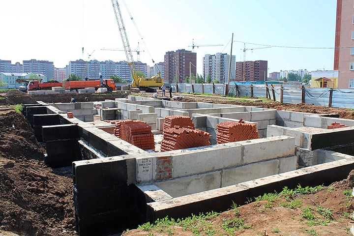 Сборный ленточный фундамент