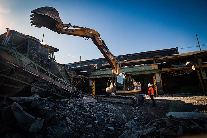 Освобождение и подготовка территории